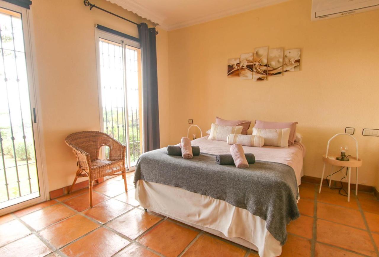 Tess Villa La Favorita Alhaurín de la Torre Exteriör bild