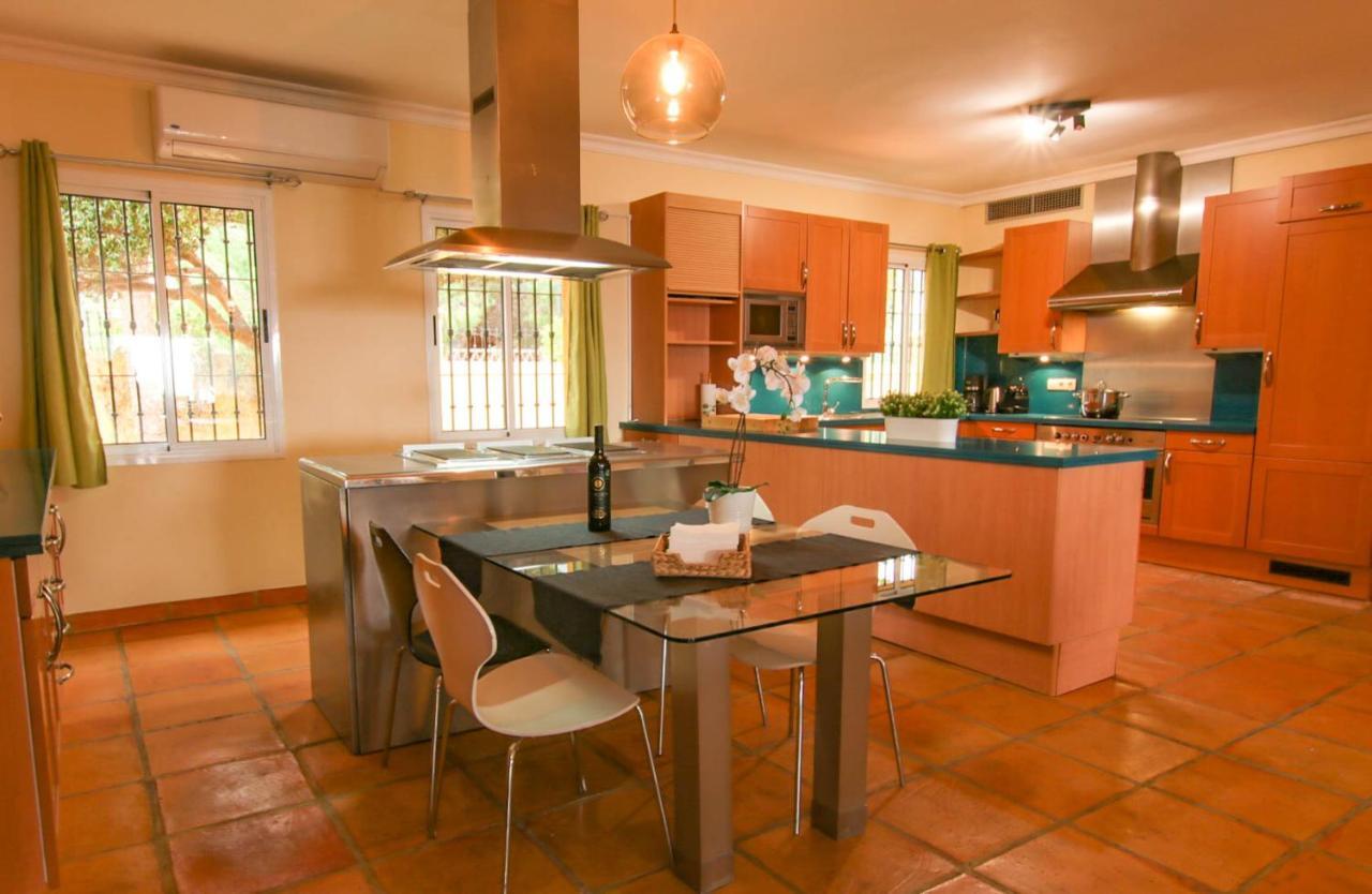Tess Villa La Favorita Alhaurín de la Torre Exteriör bild